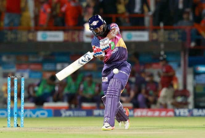 इसके साथ ही राहुल त्रिपाठी के नाम इस आईपीएल में एक ऐसा रिकॉर्ड दर्ज हो गया है जो किसी भी और बल्लेबाज़ के नाम नहीं हुआ. 