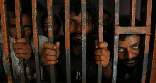Pakistan Arrests 30 Indian Fishermen पाकिस्तान ने 30 भारतीय मछुआरों को गिरफ्तार किया