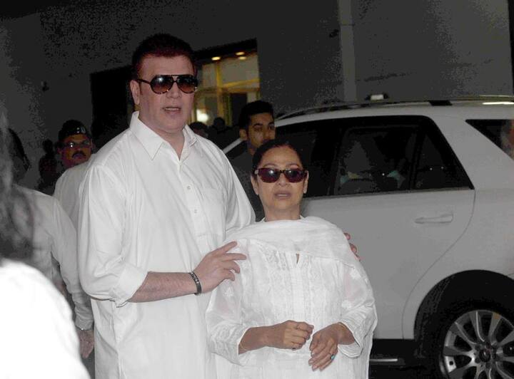 आदित्य पंचोली पत्नी ज़रीना वहाब के साथ पहुंचे.