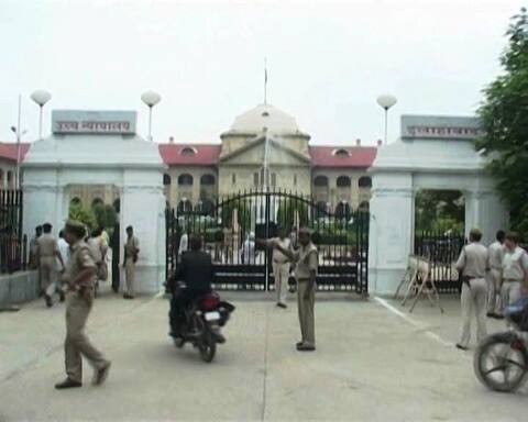 नोएडा में IT हब की सस्ती जमीन पर होटल, मॉल और बार खोलने का आरोप, HC के आदेश पर जांच शुरू नोएडा में IT हब की सस्ती जमीन पर होटल, मॉल और बार खोलने का आरोप, HC के आदेश पर जांच शुरू