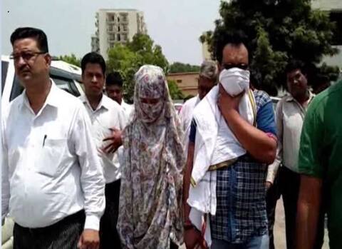 BJP कार्यकर्ता की बेटी ने SP नेता पर लगाया गैंगरेप का आरोप, बोली- कराना चाहता था धर्म परिवर्तन BJP कार्यकर्ता की बेटी ने SP नेता पर लगाया गैंगरेप का आरोप, बोली- कराना चाहता था धर्म परिवर्तन