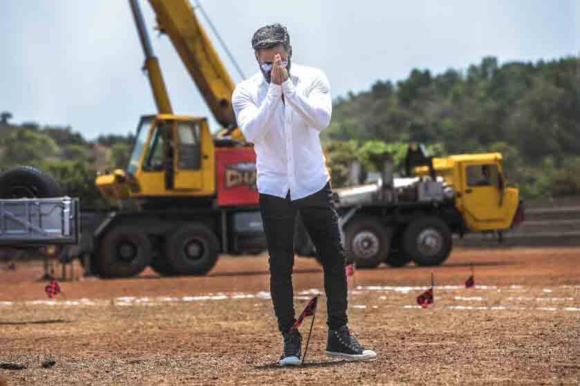 When Suniel Shetty Got A Surprise On The Sets Of Indias Asli Champion सेट पर सुनील शेट्टी की अपनी पत्नी से अचानक मुलाकात