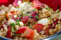 गर्मियों में बासी खाने को भी यूं रखें लंबे समय तक फ्रेश!