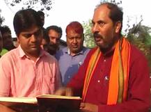 यूपी: एक्शन में योगी सरकार के मंत्री, बलिया में छापे में निकला ट्रांसफॉर्मर घोटाला