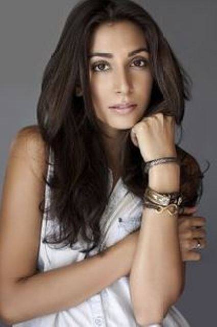 टीवी एक्टर मोनिका डोगरा इस शो के जरिए पहली बार किसी रियलिटी शो का हिस्सा बनने जा रही हैं. उनका कहना है कि इस शो का हिस्सा बनना अपने आप में एक अलग बात है.