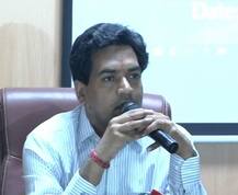 कपिल मिश्रा ने केजरीवाल पर हवाला के जरिए काले को सफेद करने का आरोप लगाया