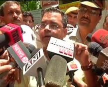 जानिए, कौन हैं नील, जिसे आम आदमी पार्टी बीजेपी का एजेंट बता रही है