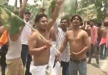 पटना: RJD कार्यकर्ताओं का BJP दफ्तर पर हमला, लालू के ठिकानों पर छापेमारी का विरोध