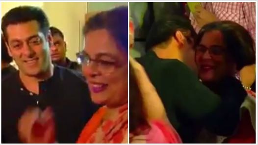 Video When Salman Khan Hugged Reema Lagoo On Meeting Her At An Event VIDEO : सलमान खान का अपनी 'मां' रीमा लागू से ऐसे मिलना आपके आंखों में आंसू ला देगा!