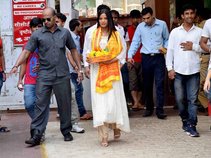 पूनम पांडे के इस एप को गूगल ने बैन कर दिया था. बाद में गूगल ने बैन हटा लिया था.