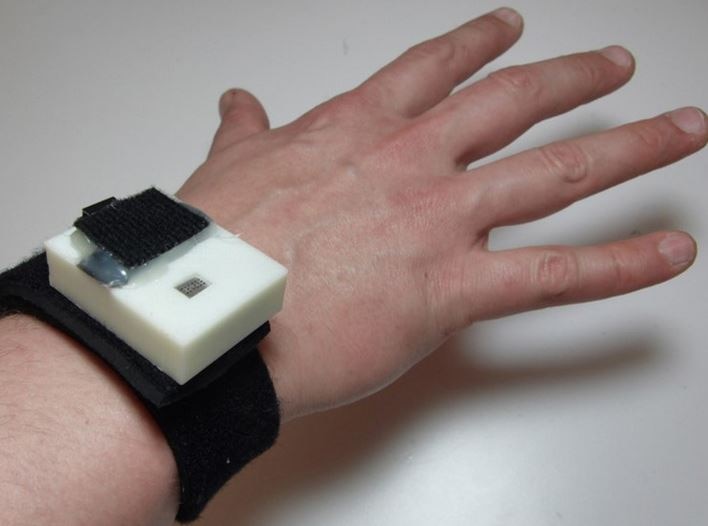 Graphene Based Sensor Could Help Ward Off Asthma Attacks अस्थमा को काबू में रखेगा ये पहनने वाला यंत्र