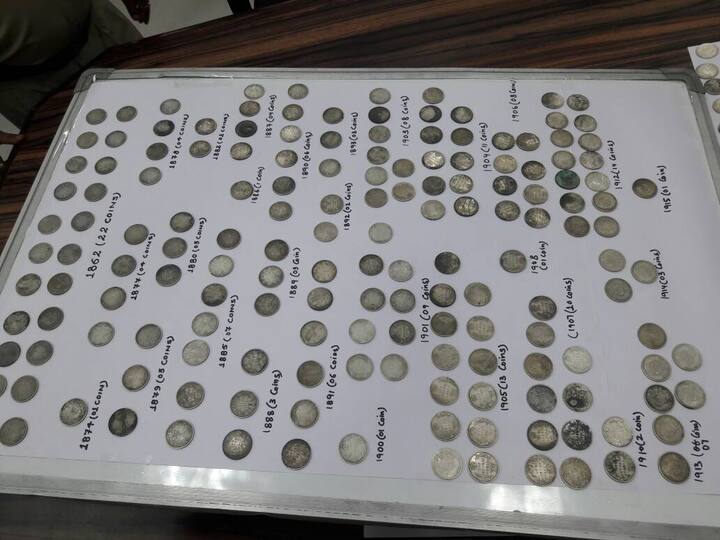 12 जनवरी को ये पाकिस्तानी नागरिक के पास से मिले थे. लेकिन, इनकी जांच में समय लगा...आगे जानिए... 