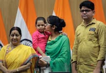 भारत लौटीं उज्मा, कहा- पाकिस्तान मौत का कुआं, भारत जैसी आजादी कहीं नहीं