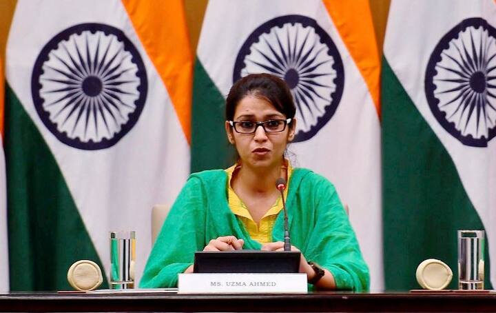  पाकिस्तान से भारत लौटी उज्मा के परिजनों ने सरकार का धन्यवाद किया जिसने दावा किया था कि पाकिस्तान में उसे बंदूक के दम पर शादी के लिए मजबूर किया गया. परिवार के सदस्यों ने कहा कि उन्होंने कभी नहीं सोचा था कि वह ”इतनी जल्द” घर वापस लौटेगी.