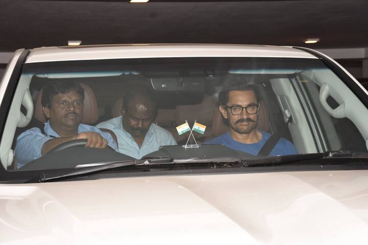 और इस तस्वीर में कोई और नहीं बल्कि दिख रहे हैं मिस्टर परफेक्शनिस्ट आमिर ख़ान.