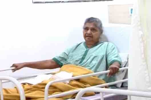 Mumbai Man Tortures Mother Flees After Dumping Her In Hospital गुजरे जमाने की अभिनेत्री गीता कपूर की दर्दनाक कहानी, अस्पताल में भर्ती कराकर फरार हुआ बेटा