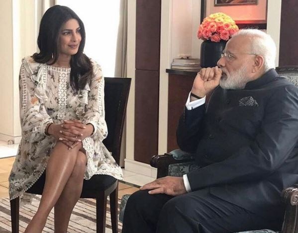 Priyanka Chopra Met Pm Narendra Modi Shares A Pic With Him प्रियंका ने की पीएम मोदी से मुलाकात, तस्वीर शेयर कर लिखा- Thank You