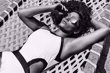 गर्मी को कुछ इस कदर मात दे रही हैं सैयामी खेर!