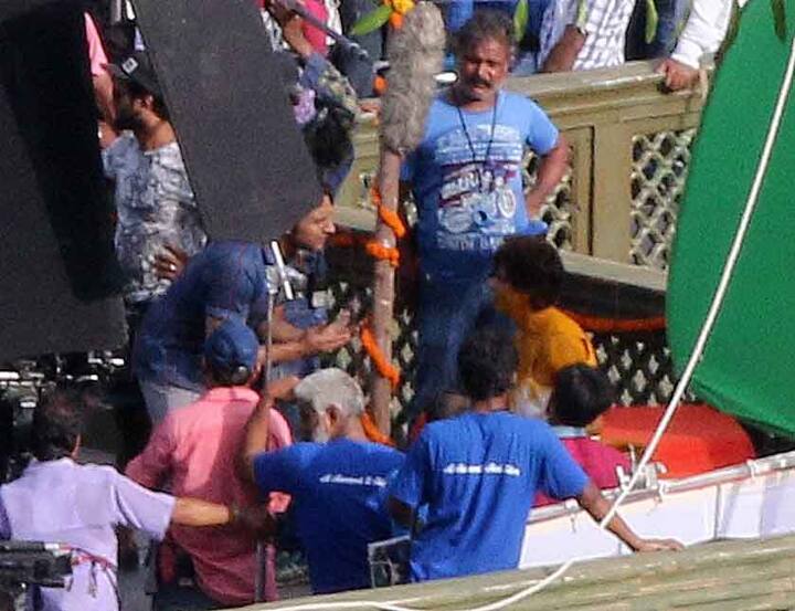 कुछ दिनों पहले ही हमने आपको बताया था कि इस फिल्म में अनुष्का शर्मा और कैटरीना कैफ भी नज़र आने वाली हैं. (Photos: Manav Mangalani)