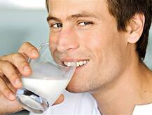 World Milk Day: क्या आपको भी दूध नहीं पचता, अपनाएं ये उपाय