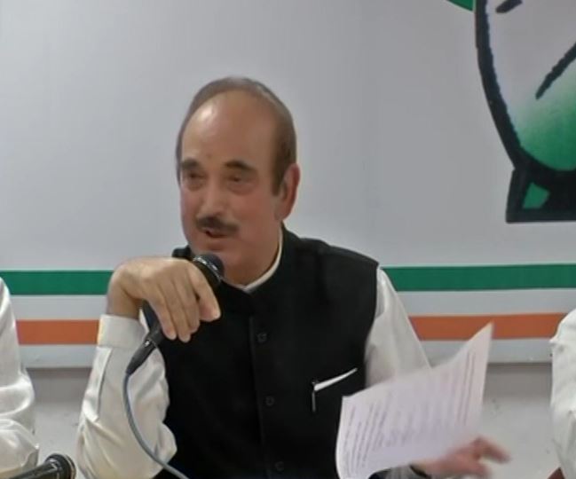 राष्ट्रपति के पहले भाषण पर ही कांग्रेस ने उठाए सवाल, कहा-नेहरू का नाम नहीं लेना दुर्भाग्यपूर्ण