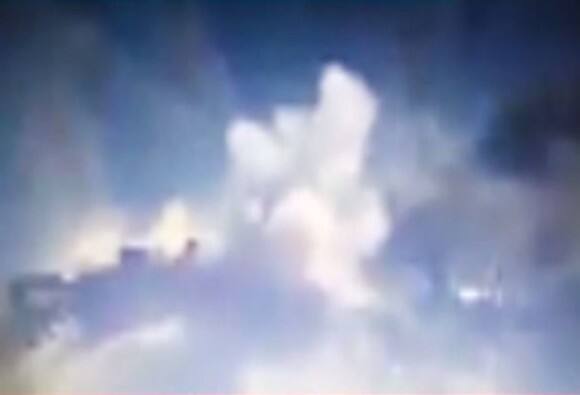 सेना ने भारतीय चौकियों पर हमले के दावे वाले पाकिस्तानी सेना के वीडियो को खारिज किया Army Denies Pak Claim Of Video Targeting Indian Posts सेना ने भारतीय चौकियों पर हमले के दावे वाले पाकिस्तानी सेना के वीडियो को खारिज किया