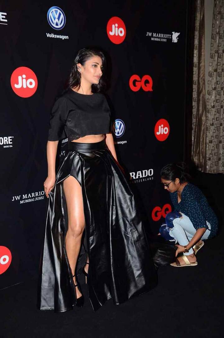  वे इस बेहद हॉट ब्लैक ड्रेस में GQ Best Dressed 2017 के इवेंट में पहुंची.