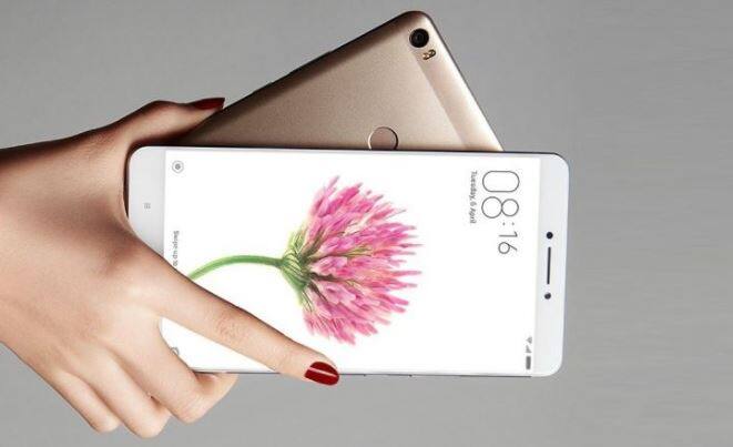 शाओमी Mi Max:भारत में स्नैपड्रैगन 650 SoC, 32 जीबी स्टोरेज के साथ लॉन्च किया है. Mi मैक्स के फीचर्स की तो इस स्मार्टफोन में 6.44 इंच डिस्प्ले है. Mi मैक्स का रियर कैमरा 16 मेगापिक्सल का है, फ्रंट कैमरा 5 मेगापिक्सल है. इस फोन में 4850mAh की बैटरी है. कीमत- 14,999 रुपये