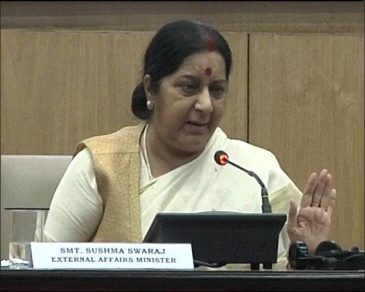 तीन साल पर सुषमा का दो टूक- बातचीत और आतंकवाद एक साथ नहीं चल सकते We Are Very Clear No Third Party Mediation In Talks With Pakistan Says Eam Sushma Swaraj तीन साल पर सुषमा का दो टूक- बातचीत और आतंकवाद एक साथ नहीं चल सकते