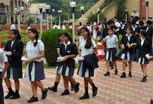 10वीं पास करने वाली लड़कियों को 10 हजार रुपए देगी योगी सरकार
