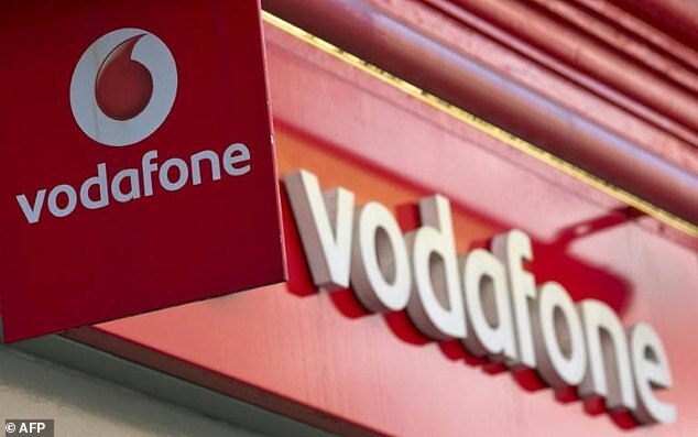 Starting At Rs 7 Per Hour Vodafone Offers Unlimited Calling Data वोडाफोन Super Hour: अनलिमिटेड कॉलिंग और  डेटा 7 रुपये में!