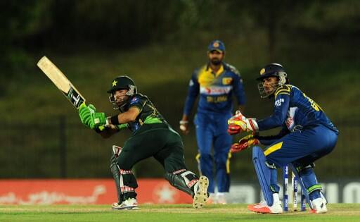 भारत के बाद दूसरे नंबर पर पाकिस्तान और श्रीलंका की टीमों ने 147 वनडे मैच खेले हैं.