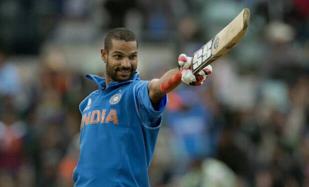 साल 2013 चैम्पियंस ट्रॉफी में भी सबसे ज्यादा रन बनाने के लिए शिखर को मैन ऑफ द टूर्नामेंट अवार्ड से नवाज़ा गया था.