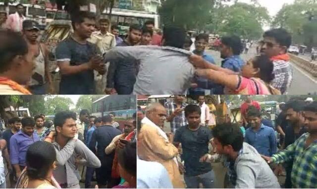 रंगेहाथ पकड़ा गया महिला के गले से चेन छीनकर भाग रहा बदमाश, सरेआम हुई पिटाई Chain Snatcher Caught In Allahabad Uttar Pradesh रंगेहाथ पकड़ा गया महिला के गले से चेन छीनकर भाग रहा बदमाश, सरेआम हुई पिटाई