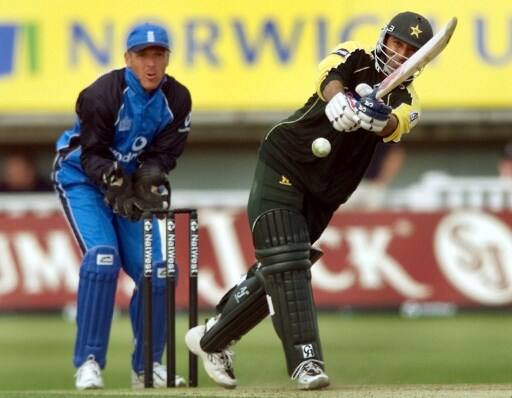 इस लिस्ट में दूसरे नंबर पर अब सईद अनवर हैं. उन्होंने 63.36 के औसत से 1204 रन बनाए.