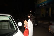 Spotted: पैपराज़ी को Avoid करना सीख रही हैं सारा अली खान, देखें तस्वीरें