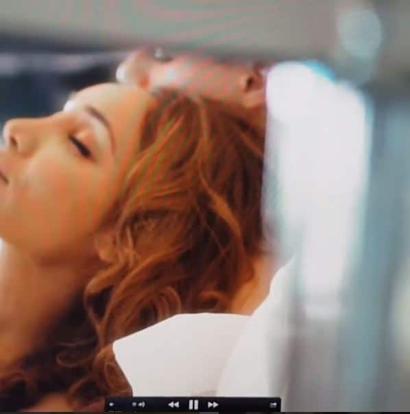 उन्होंने कहा है कि इसमें मौजूद प्रेम को प्राथमिकता मिलनी चाहिए क्योंकि प्यार पवित्र है, इसमें आदर और सम्मान होता है. 