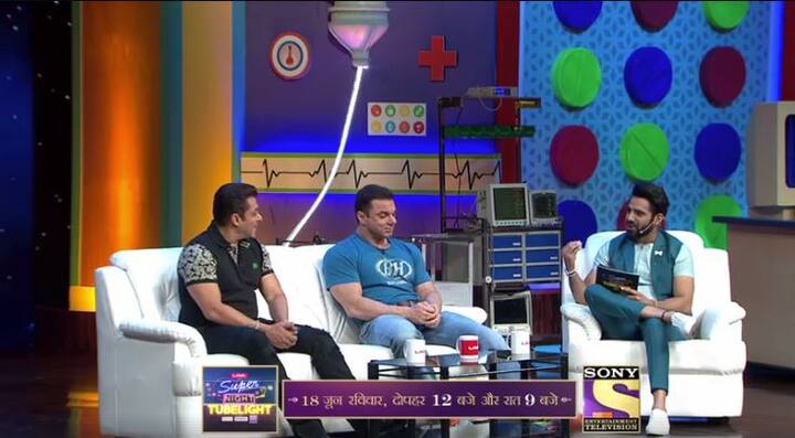 सलमान खान ने हाल ही में अपनी आने वाली फिल्म ट्यूबलाइट के प्रमोशन के लिए सोनी टीवी पर सुपर नाइट विद ट्यूबलाइट शो की शूटिंग की थी. यह एपिसोड 18 जून को दोपहर 12 बजे और रात 9 बजे टेलीकास्ट होगा. इस शो में कॉमेडी स्टार सुनील ग्रोवर, अली असगर, संकेत और मौनी रॉय के साथ रियलिटी शो सबसे बड़ा कलाकार के कंटेस्टेंट ने हिस्सा लिया. इस स्पेशल शो का टीज़र सामने आ गया है जिसे आप लास्ट स्लाइड में देख सकते हैं. टीजर में सलमान खान से उनके बच्चों के बारे में सवाल किया गया है, जिसका सलमान खान ने मजेदार जवाब दिया है.