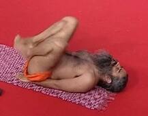 मोटापा कम करना है तो करें ये आसन!