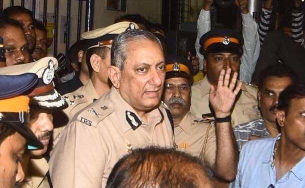 1993 मुंबई बम ब्लास्ट की जांच टीम के चीफ थे राकेश मारिया, फैसले के बाद कहा- संतुष्ट हूं 1993 Mumbai Blast Investigation Chief Maria On Verdict 1993 मुंबई बम ब्लास्ट की जांच टीम के चीफ थे राकेश मारिया, फैसले के बाद कहा- संतुष्ट हूं