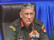 पत्थरबाजों पर सेना प्रमुख का बयान, ‘मानवाधिकारों पर पूरा यकीन, जल्द काबू में होंगे हालात’