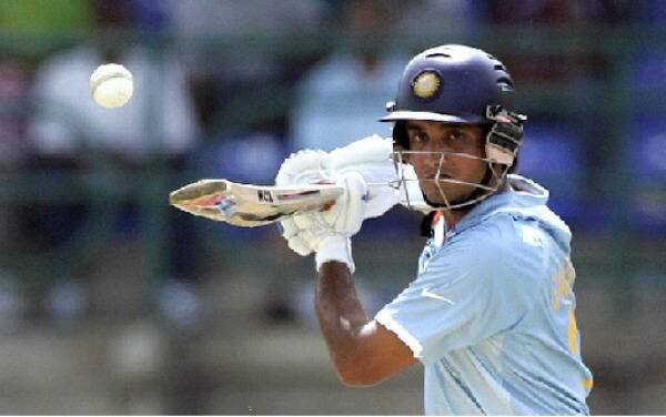  उनसे पहले वेल्स, गांगुली, क्रिस केन्स, ट्रेस्कॉथिक और शेन वाटसन भी शतक लगा चुके हैं.