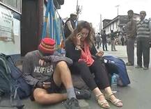 दार्जिलिंग आंदोलन: टैक्सी वालों का धंधा चौपट, फंस गए टूरिस्ट