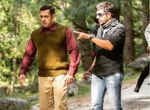 युद्ध के लिए जनता नहीं राजनीति जिम्मेदार : कबीर खान