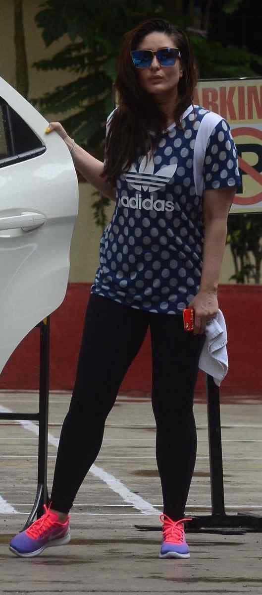 बताते चलें कि अलग-अलग शादीशुदा जीवन में करीन और शाहिद बेहद खुश है.