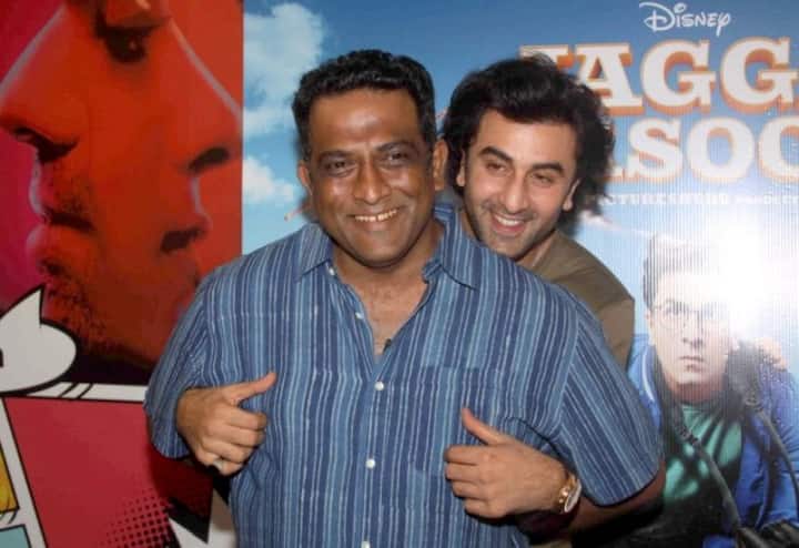  फिल्म के ट्रेलर और नए गीत 'उल्लू का पठ्ठा' और 'गलती से मिस्टेक' ने दर्शकों के बीच उम्मीद पैदा कर दी है और लोग जग्गा की दुनिया को देखने के लिए उत्सुक हैं.