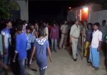 यूपी: मऊ में नमाज पढ़कर निकल रहे शख्स को गोली मारी, मस्जिद में मांस भी फेंका