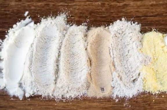 गेहूं के आटे में दूसरा आटा मिलाकर उसकी रोटियों का सेवन करने से आसानी से डायबिटीज से लड़ा जा सकता है. 