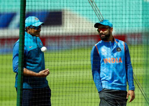 कोहली से जब कुंबले के साथ टकराव के बारे में पूछा गया तो उन्होंने कहा, 