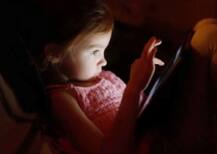 Sexuality: जानिए बच्चों को किस उम्र में Sexuality के बारे में समझाएं और कैसे